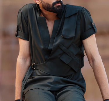 BLACK SHIRT & ONE SIDED HALF JACKET