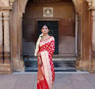 'Hisana' Banarasi pure katan gold jaal saree